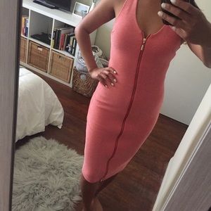 BEBE PINK FORM FITTING DRESS SIZE S